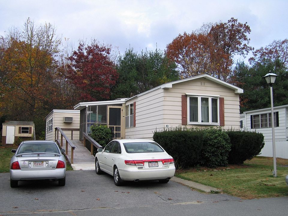 1st image of 43 Sonia Dr