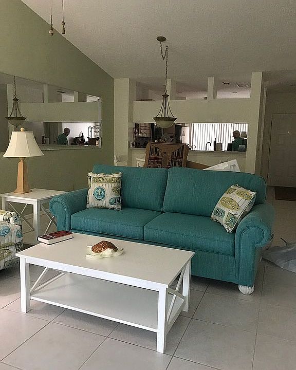 Living Room to Kitchen view