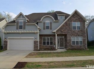216 E Quailwood Dr, Fuquay Varina, NC 27526