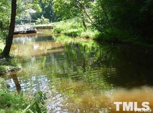 1075 Sagamore Dr, Louisburg, NC 27549