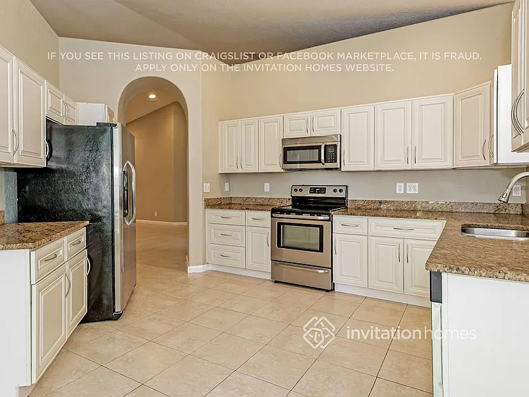 2448 Sandy Cay — Photo 5