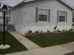 701 Kalanipuu St, Honolulu, HI 96825