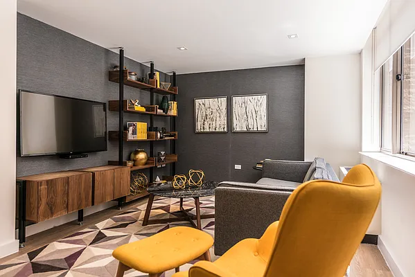 Rented by Greystar | media 67