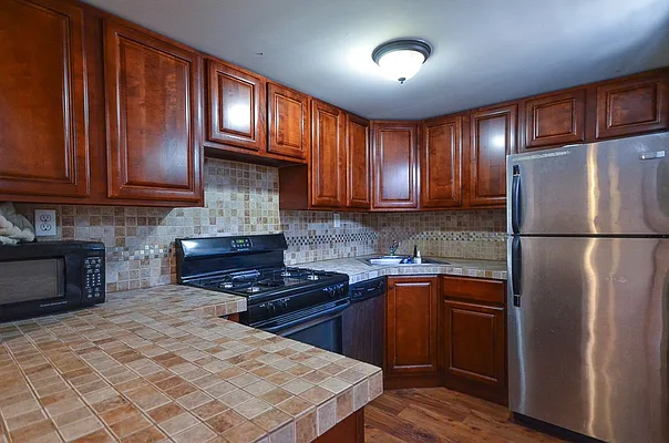 Rented by Owner | media 9