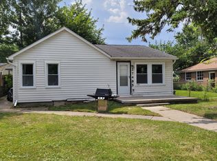 27485 Kaufman St, Roseville, MI