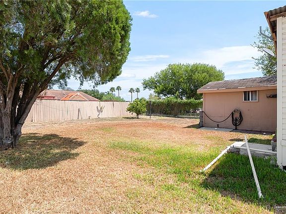 4th image of 1120 Calle Naranja