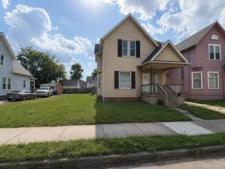 42 Garfield Pl — Photo 1
