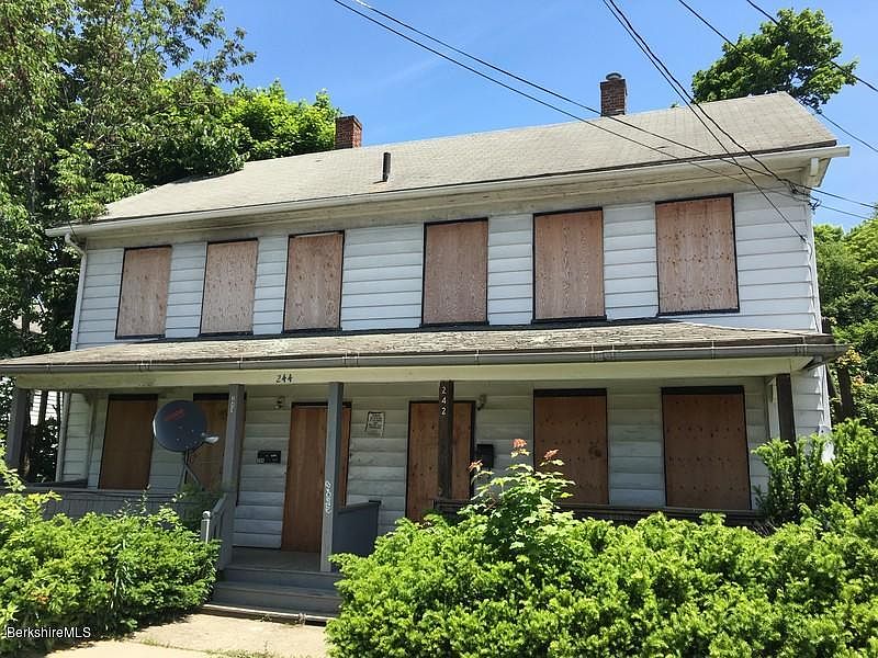1st image of 242 Wahconah St