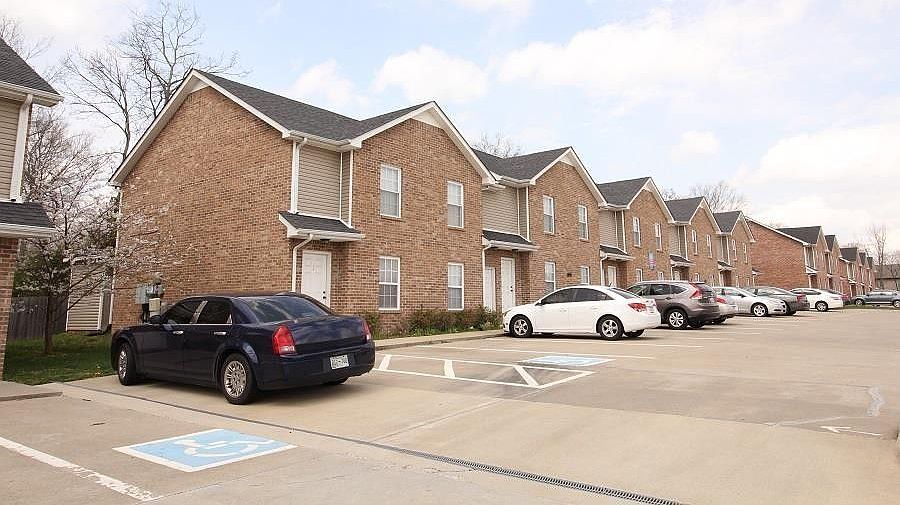 1st image of 2284 E McCormick Ln