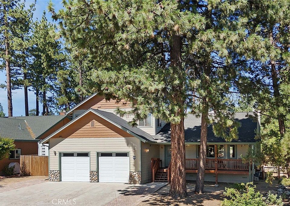 1st image of 41779 Garstin Dr