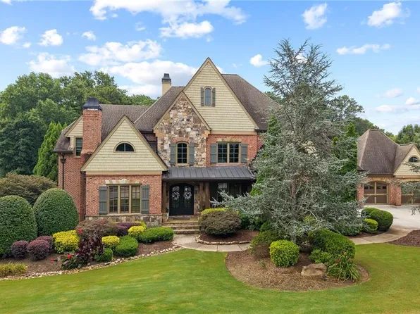 2750 Drayton Hall Dr, Buford, GA 30519