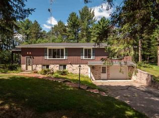 10308 Badger Dr, Amherst, WI 54406