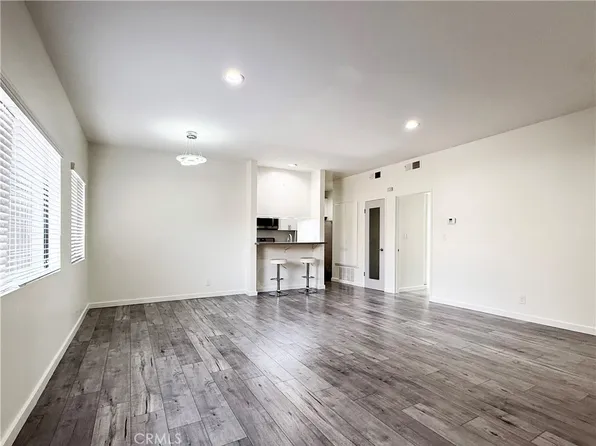 424 S Westmoreland Ave APT 306, Los Angeles, CA 90020