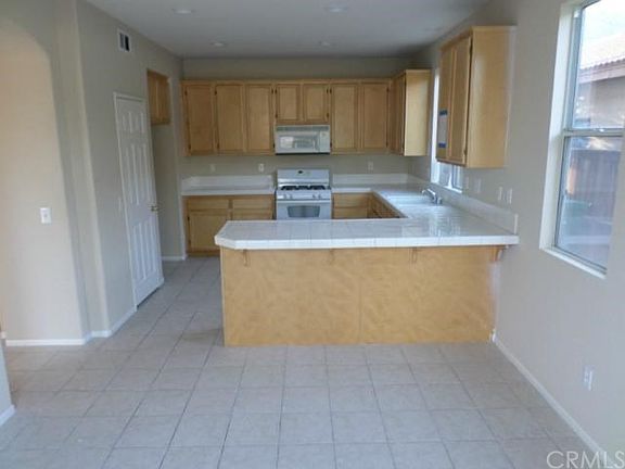 3rd image of 16781 Tack Ln