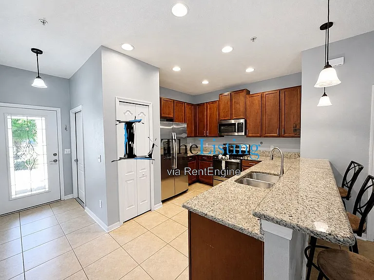 1331 Glenleigh Dr — Photo 7