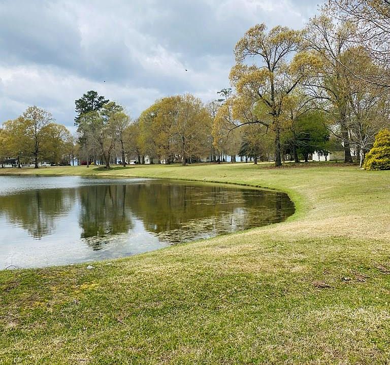 1st image of 116 Lake Wood Dr