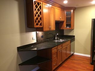 8431 W 99th Ter APT 307, Palos Hills, IL 60465