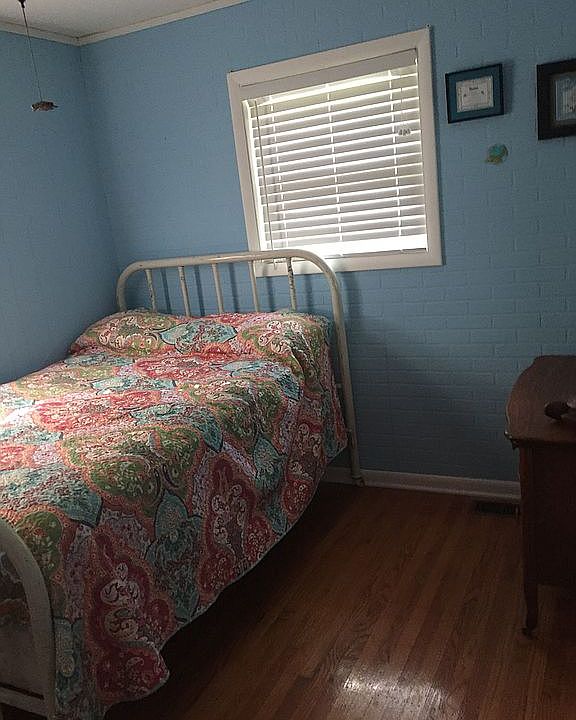 1st image of 217 N Porter St