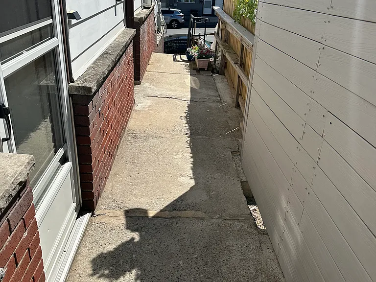42 N Lehigh Ave #A — Photo 16