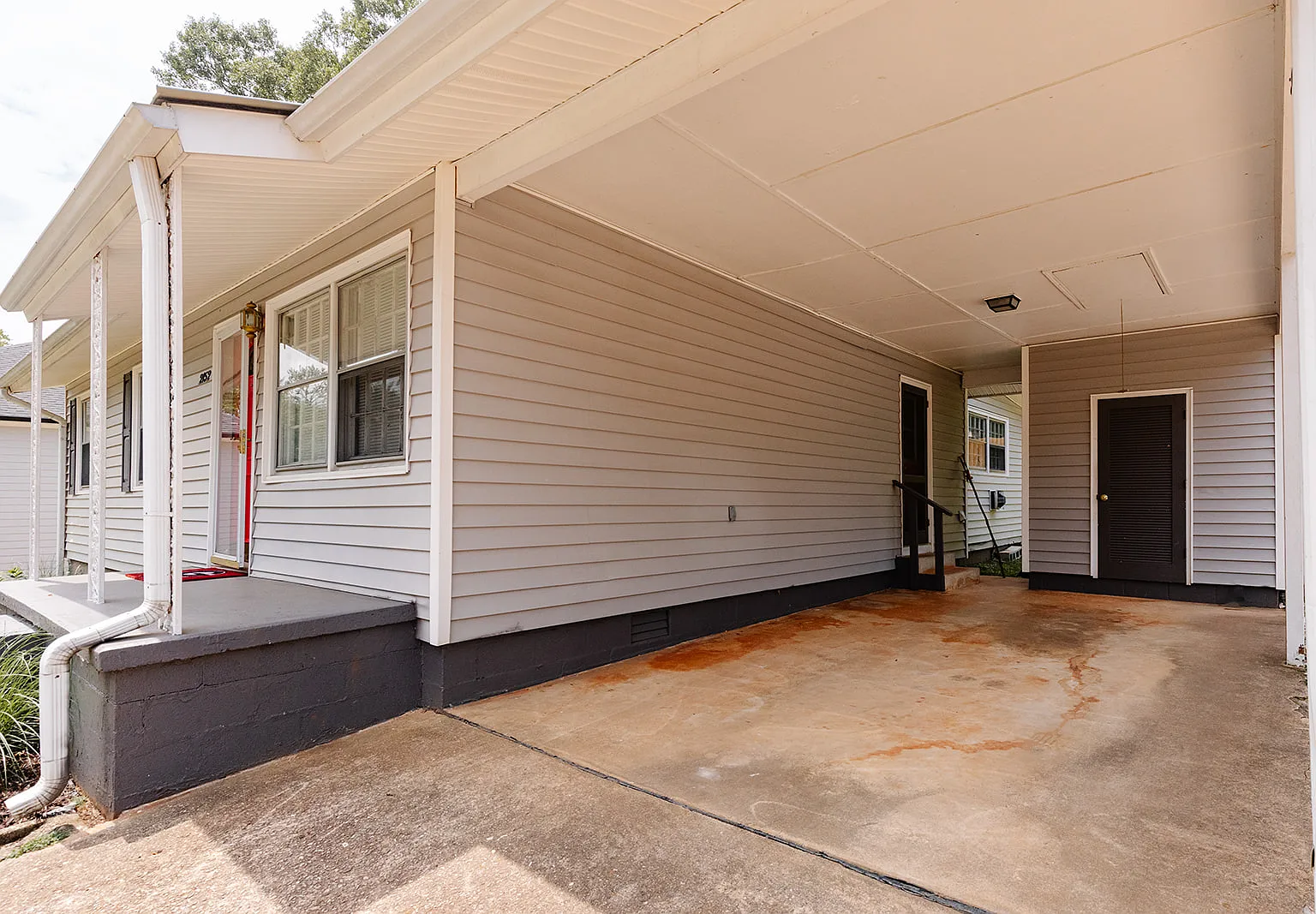 4 bed, 1372 sqft, $3,100 — Photo 3