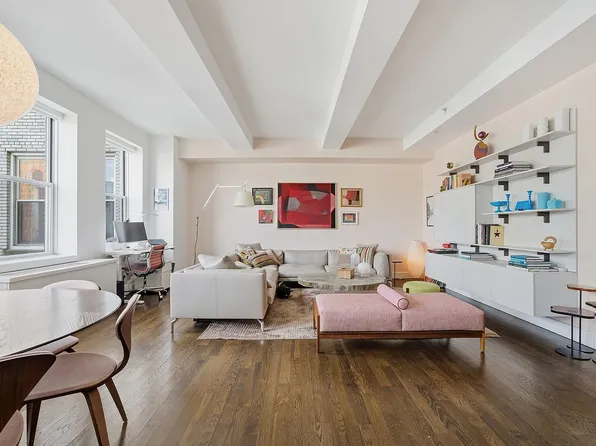 80 Chambers St APT 11E, New York, NY 10007