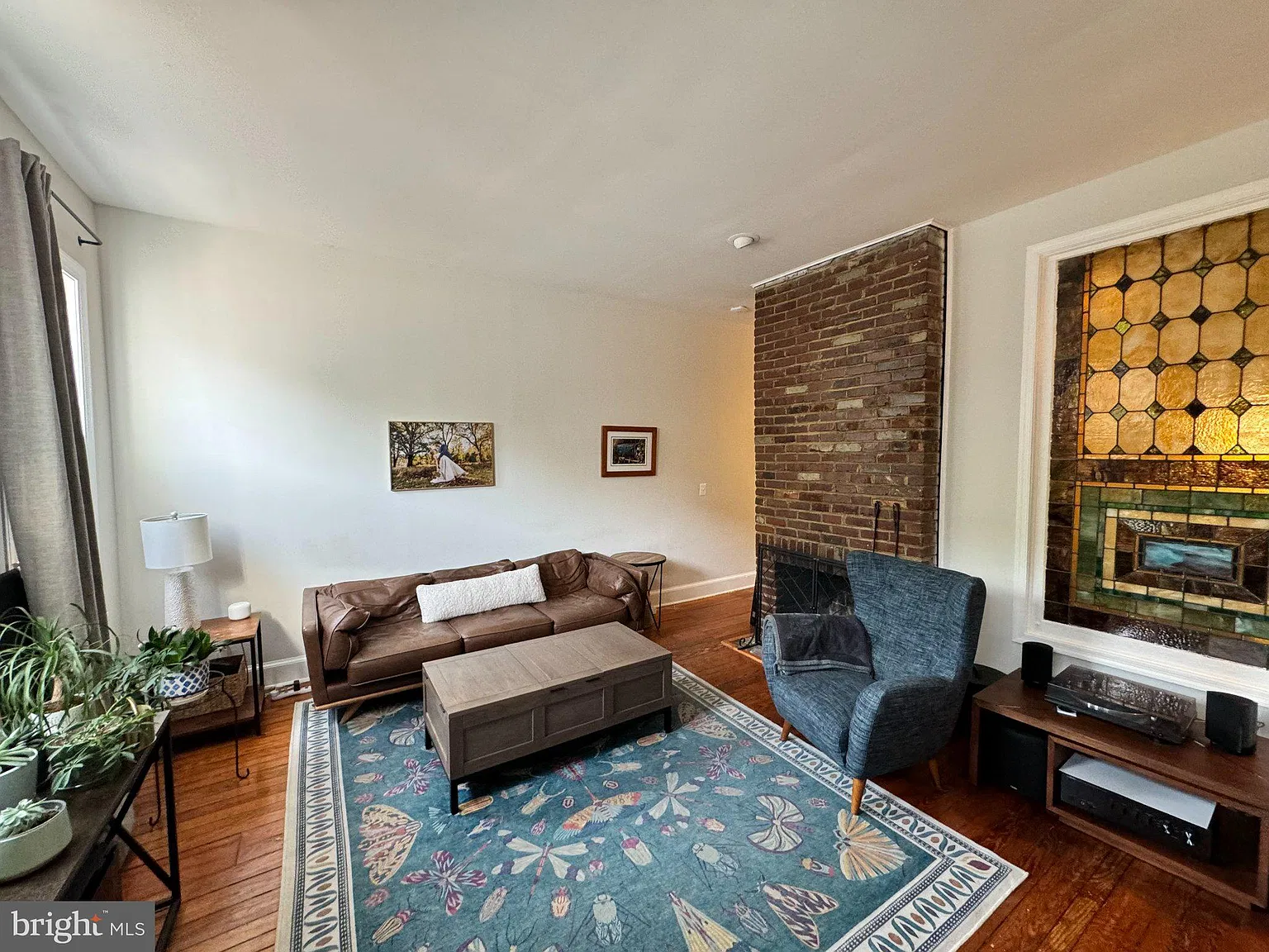 2 bed, 1.5 bath, 960 sqft, $3,950 — Photo 2