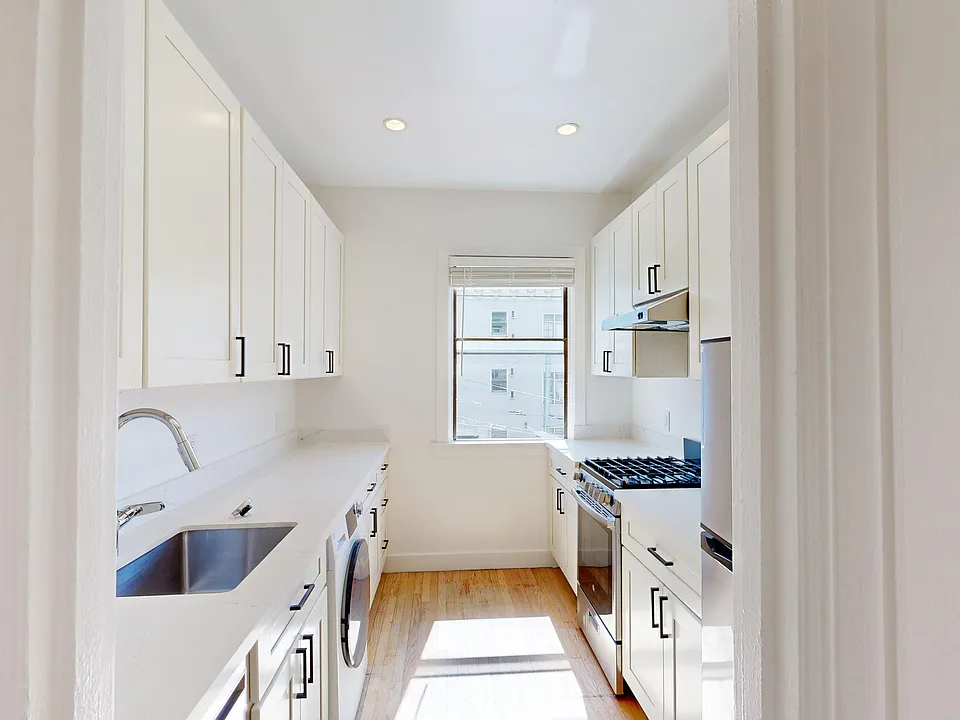 2500 Van Ness Avenue