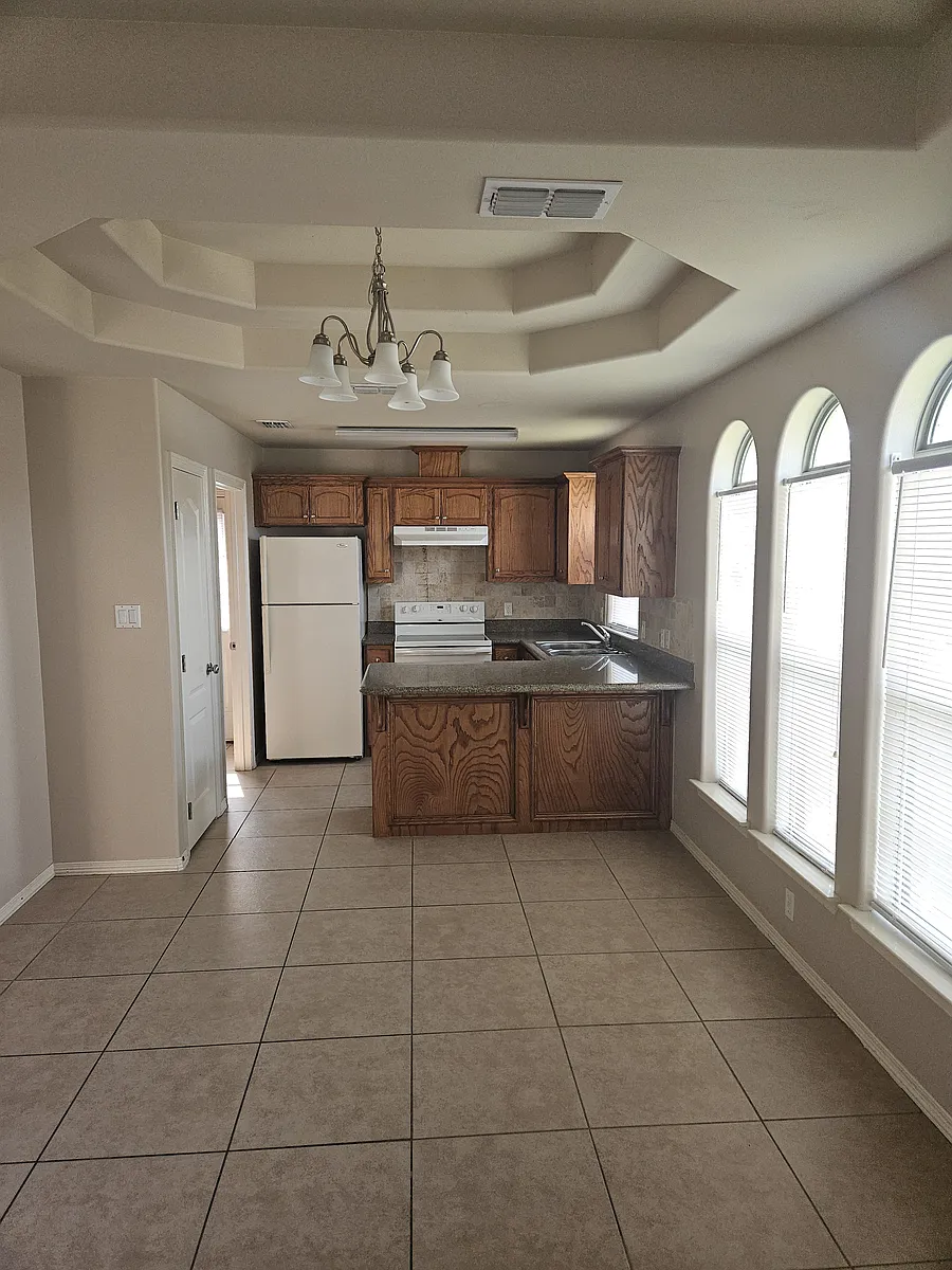 Building Photo - 1815 Horsetail Fls #4