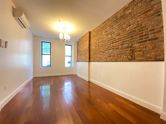 Rented by Compass | media 8