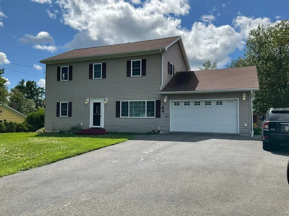 92 Canterbury Street, Presque Isle, ME 04769