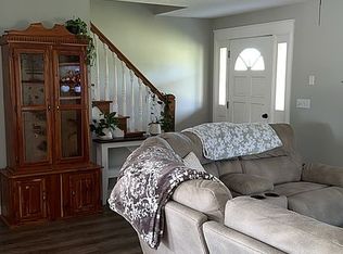 1039 Free Ferry Rd, Burkesville, KY 42717