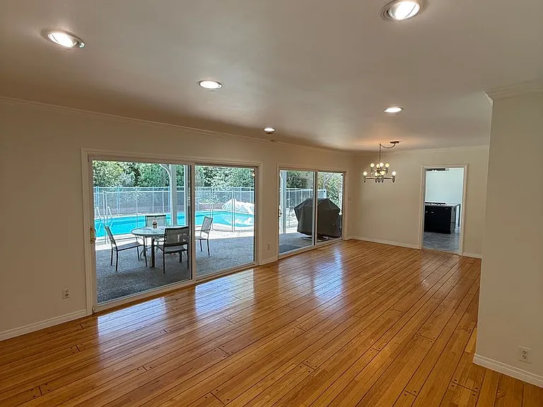 18836 La Amistad Pl — Photo 13