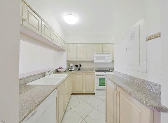 2nd image of 780 S Collier Blvd Unit 809