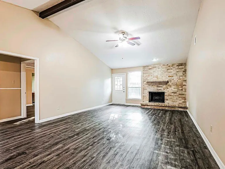 17311 Shrub Oak Dr — Photo 7