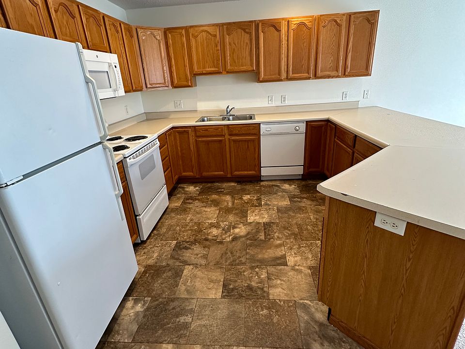 Kitchen - main floor