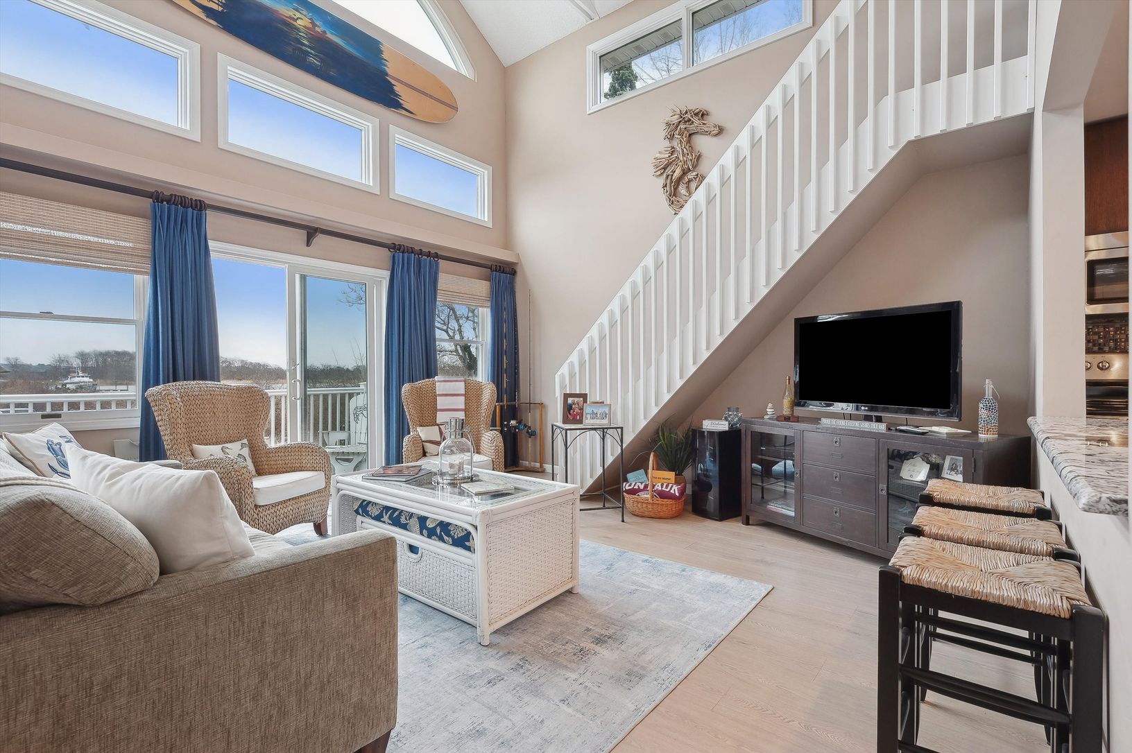  living room stairs to loft