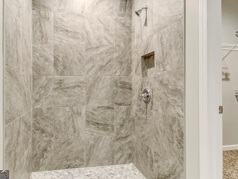 123 Gary Cir — Photo 17