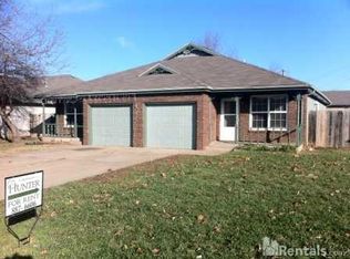 3354 S Clifton Ave, Springfield, MO 65807