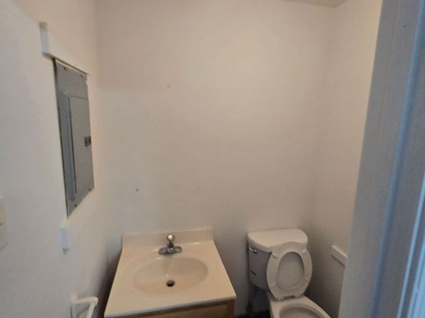 25225 Harwell Dr Suite E