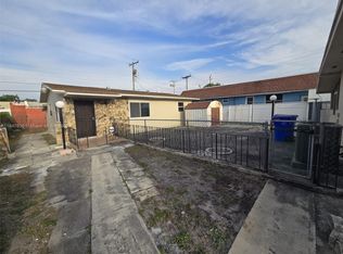 882 NW 26th Ave #B, Miami, FL 33125