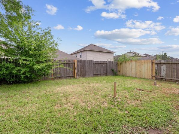 17218 Osprey Landing Dr, Hockley, TX 77447
