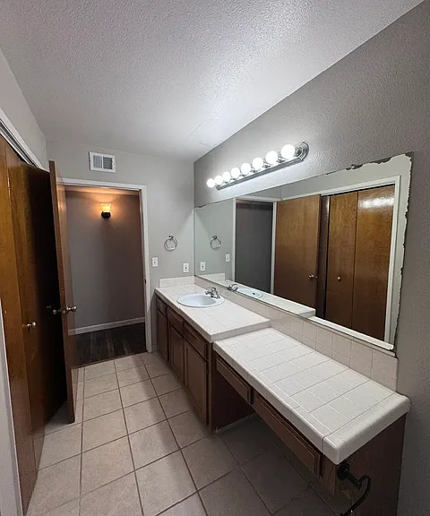 8921 N Boyd Ave — Photo 11