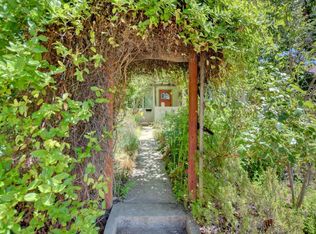 21 Willamette Ave, Medford, OR