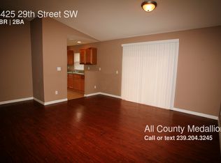 4425 29th St SW, Lehigh Acres, FL 33973