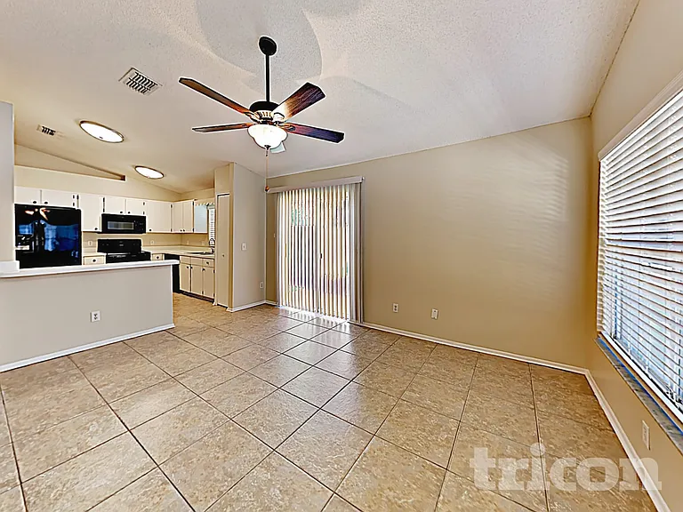 1248 E Cleveland Ave — Photo 6