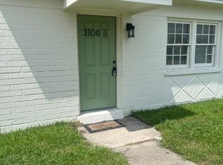 3100 Azalea Dr #B, North Charleston, SC 29405