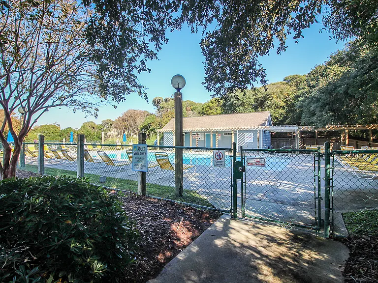 590 Marina Dr #1-D22 — Photo 50