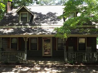 363 Canyon Point Dr, Demorest, GA 30535