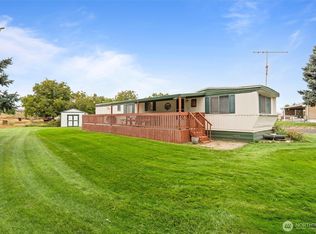 7788 Road F SE #9, Othello, WA 99344