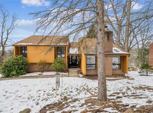 166 Sunset Dr, Penn Hills, PA